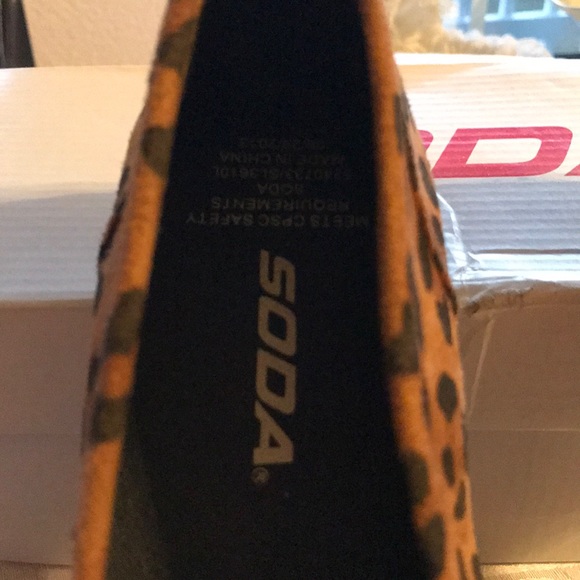 Soda Leopard Pattern shoes - Picture 6 of 8